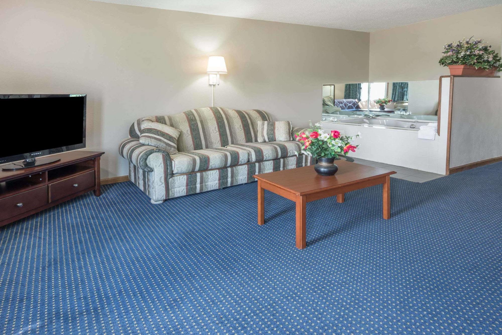 Super 8 By Wyndham O'Fallon Mo/St. Louis Area Екстериор снимка